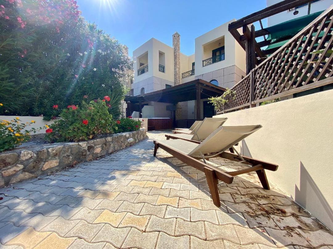 Athina Villa Kiotari Luaran gambar