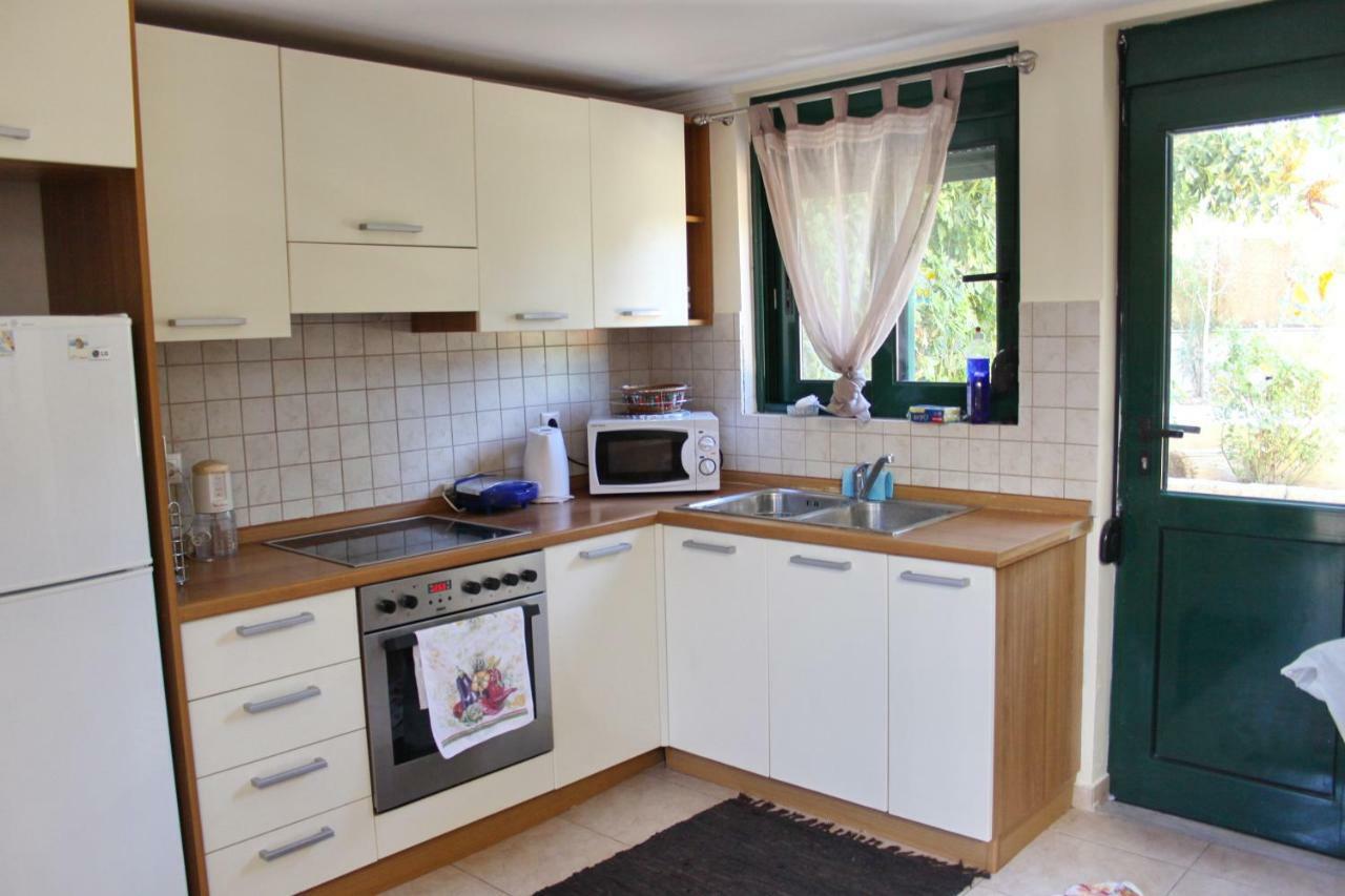 Athina Villa Kiotari Luaran gambar